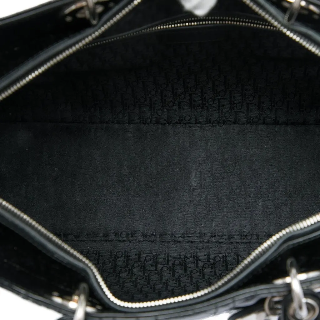 Dior Extra Large Patent Cannage Lady Dior Black Leather Good - Model View