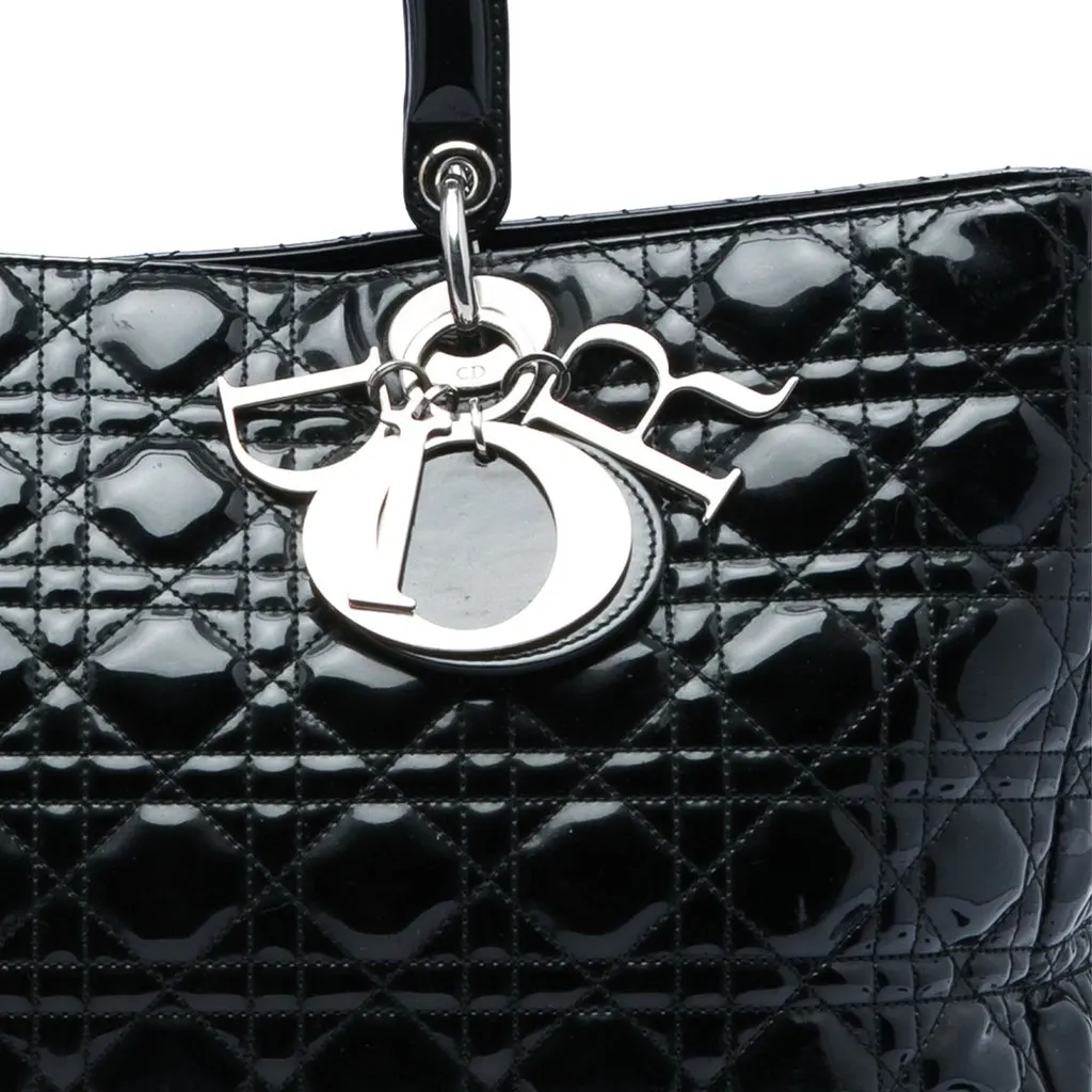 Dior Extra Large Patent Cannage Lady Dior Black Leather Good - Box View