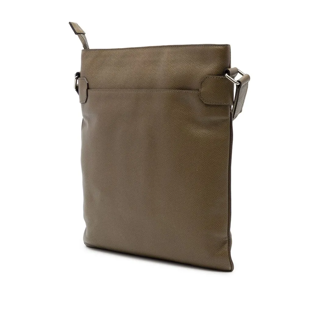 Louis Vuitton Taiga Sasha Brown Leather Good - Back View