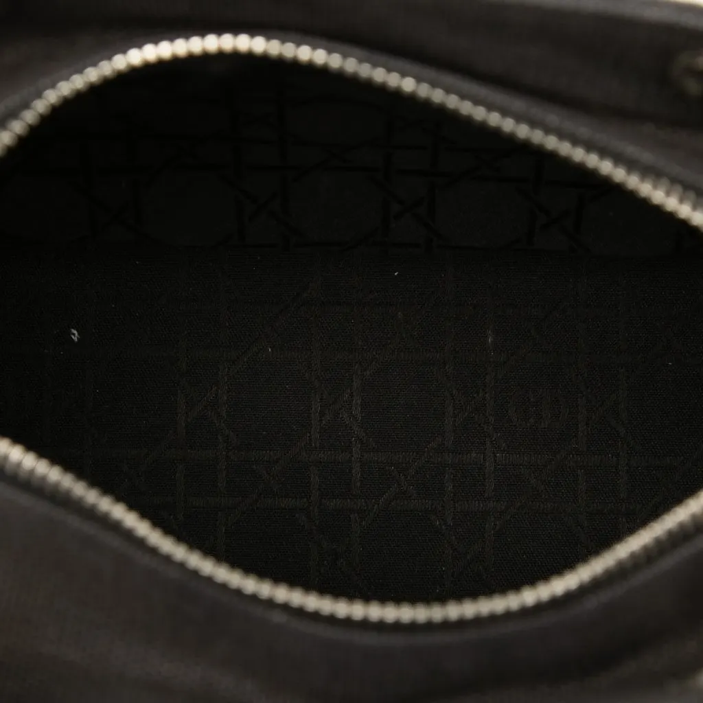 Dior Medium Canvas Lady Dior Black Very good - Model View