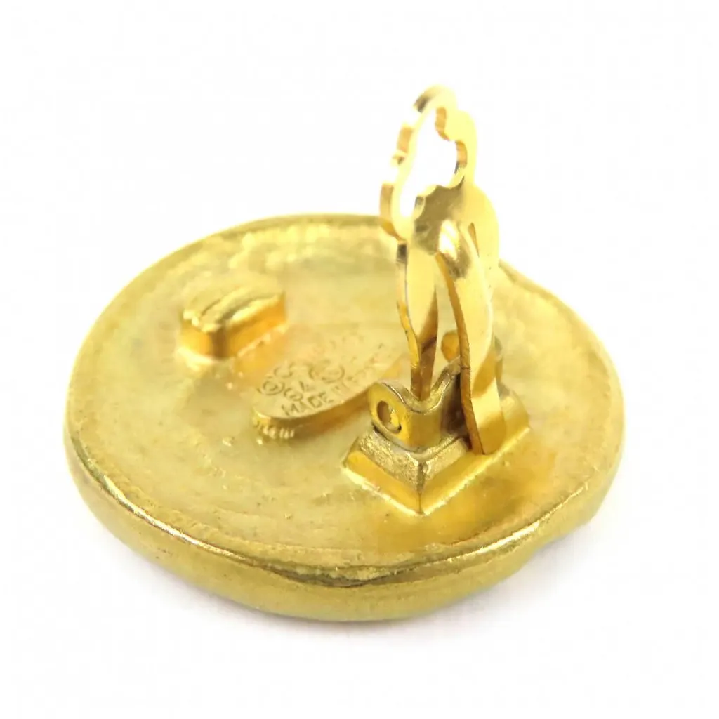 Chanel CC Gold Plated Round Clip On Earrings Gold Metal Very good - Model View