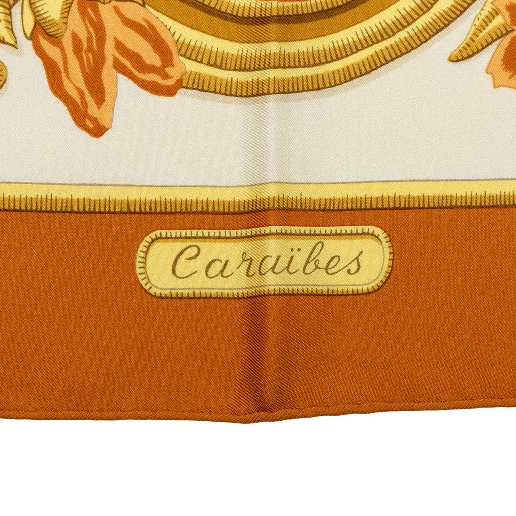 Hermès Caraibes Silk Scarf 90 White Very good - Model View