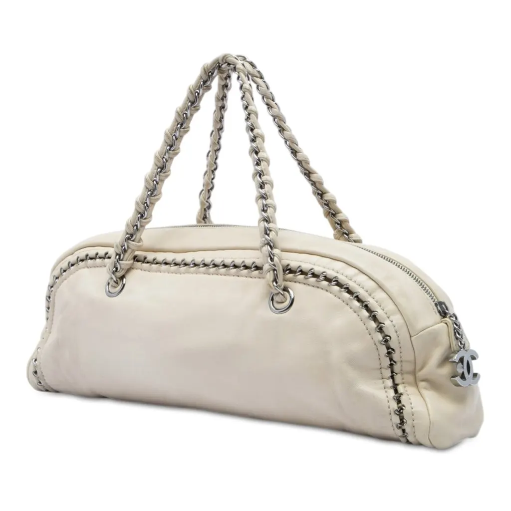 Chanel Small Calfskin Luxe Ligne Bowler Bag White Leather Very good - Back View