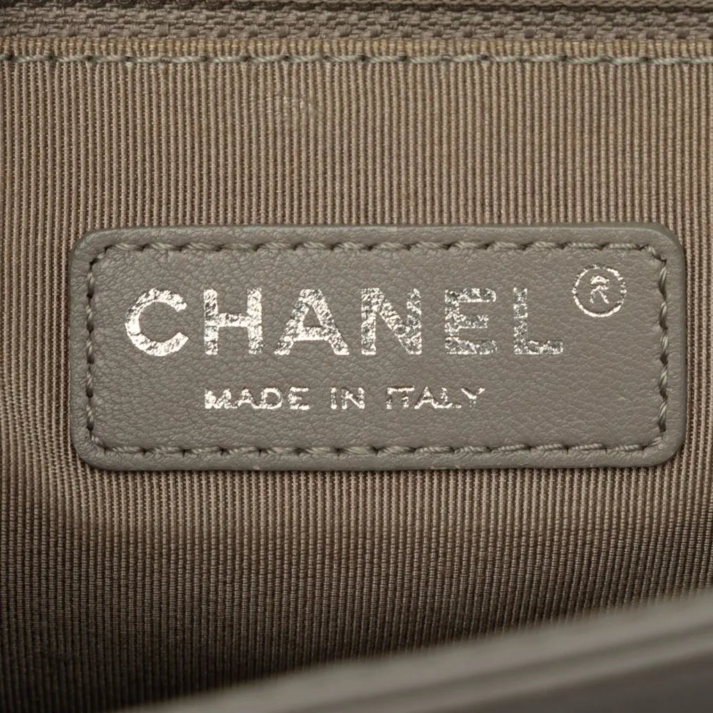 Chanel Medium Quilted Calfskin Ombre Boy Flap Beige Leather Very good - Box View