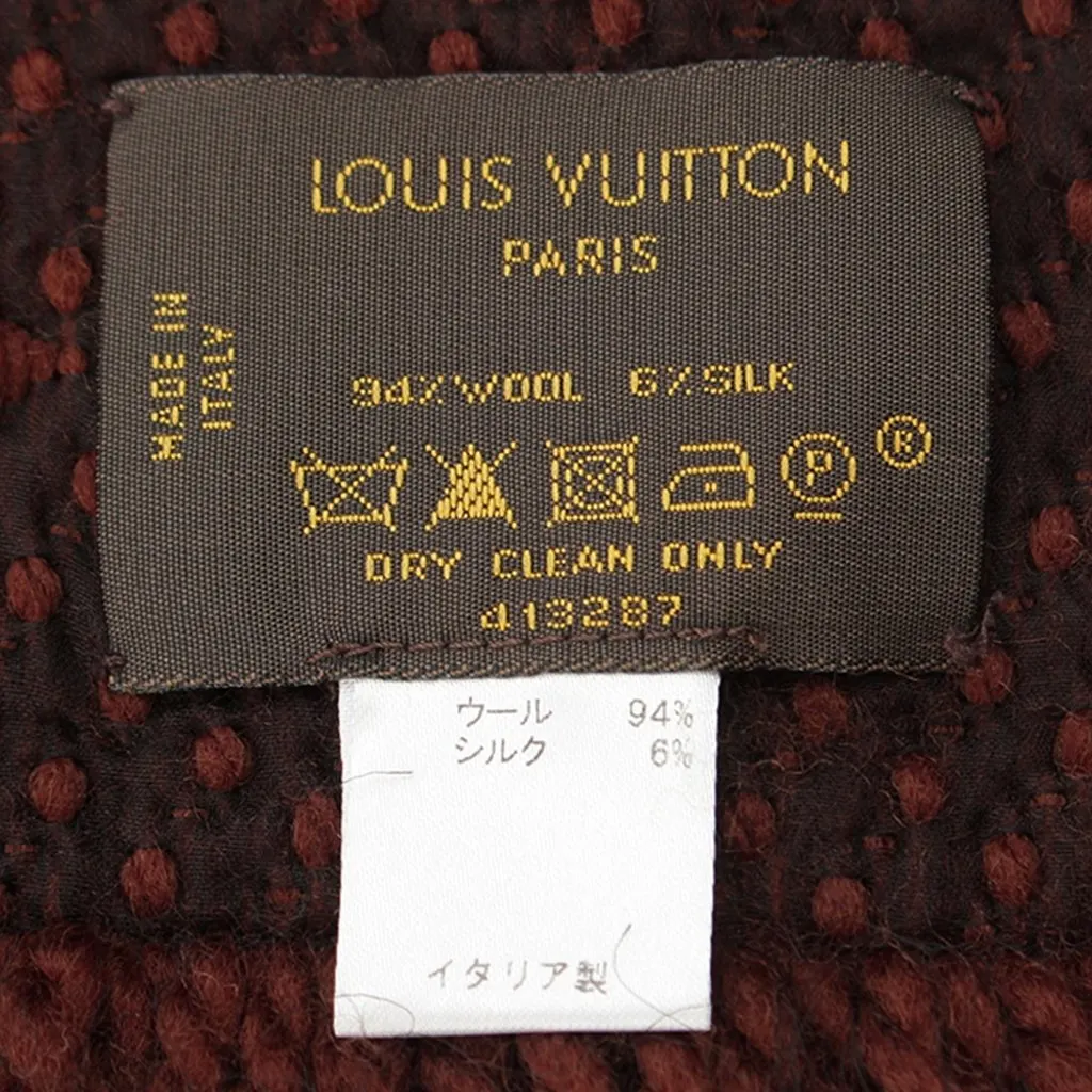 Louis Vuitton Monogram Echarpe Logomania Wool and Silk Scarf Brown Very good - Model View