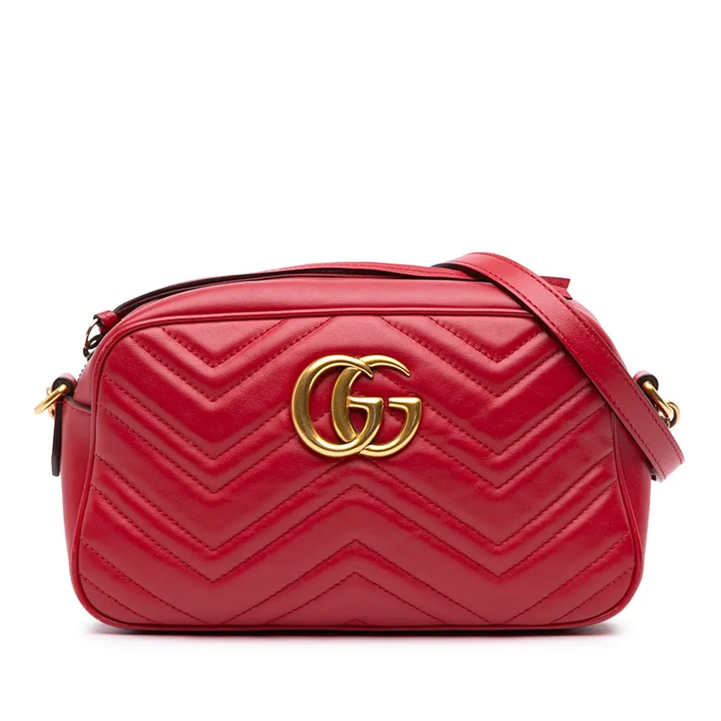 Gucci Small GG Marmont Matelasse Leather Crossbody Red Leather Very good - Front View