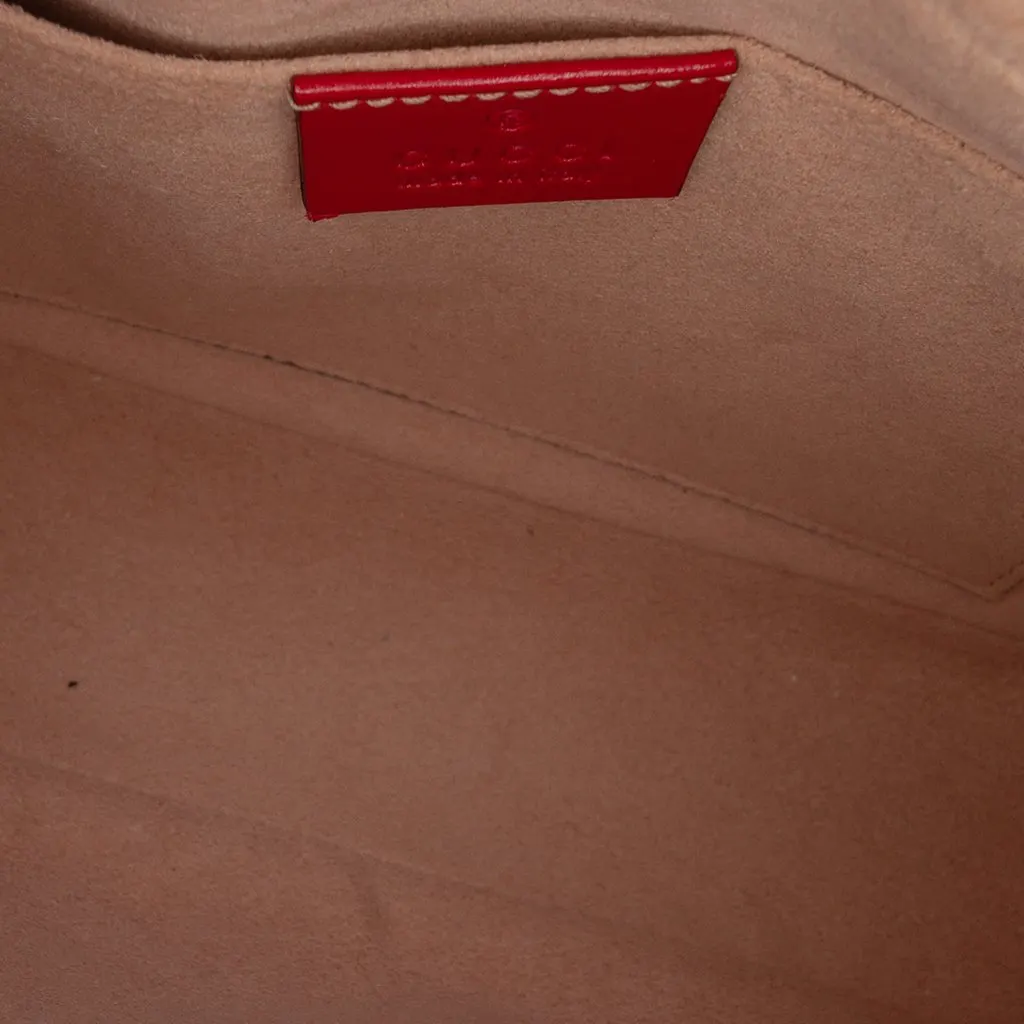 Gucci Small GG Marmont Matelasse Leather Crossbody Red Leather Very good - Model View