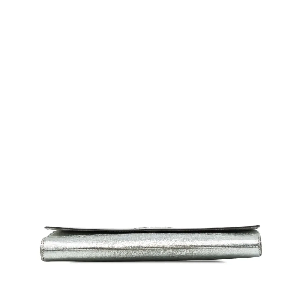 Saint Laurent Large Textured Metallic Calfskin Monogram Belle De Jour Clutch Silver Leather Very good - Inside View