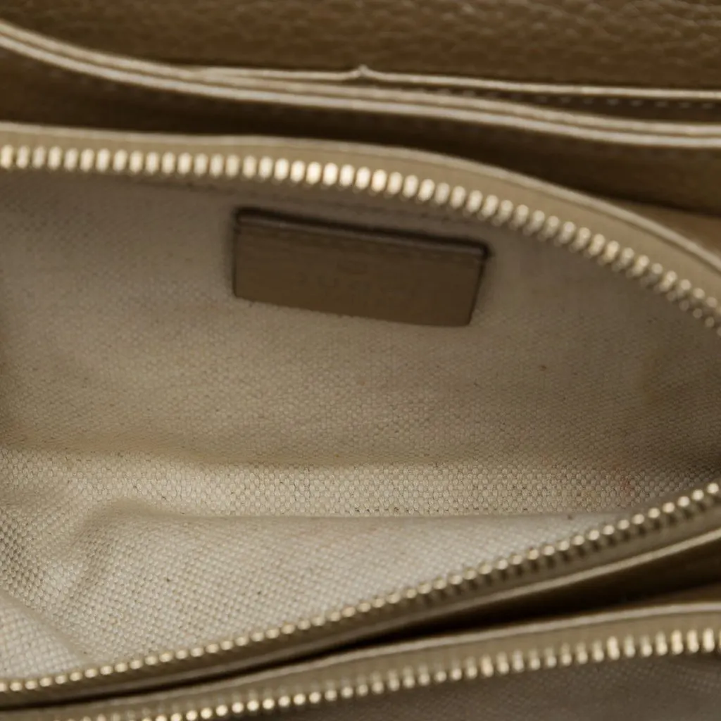 Gucci Metallic Pebbled Calfskin Piston Broadway Evening Bag Gold Leather Very good - Model View