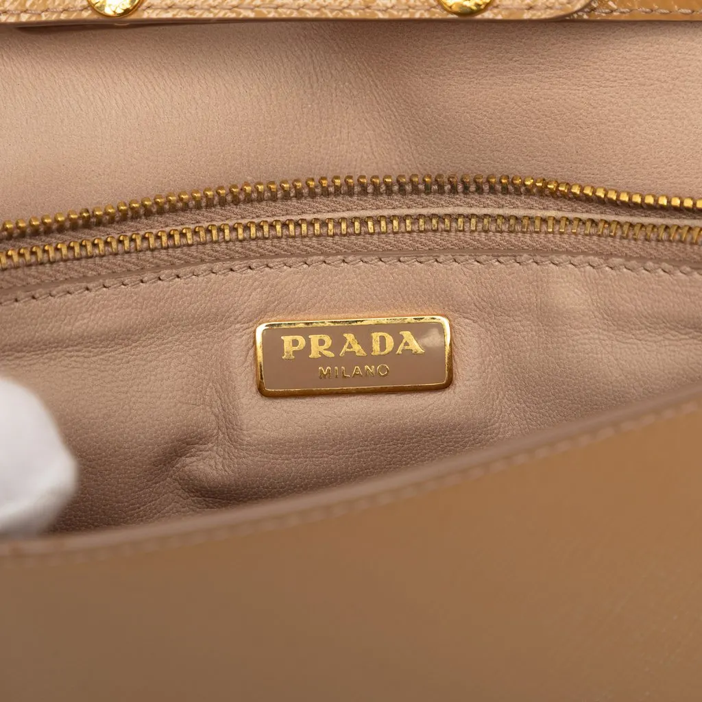 Prada Saffiano Vernice Wallet On Strap Brown Leather Good - Box View