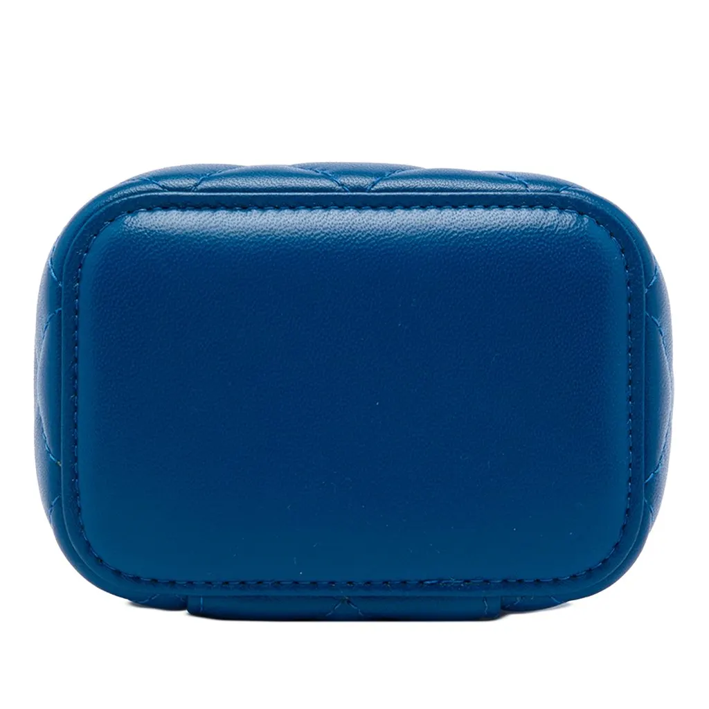 Chanel Mini Quilted Lambskin Pearl Crush Vanity Case With Chain Blue Leather Very good - Inside View