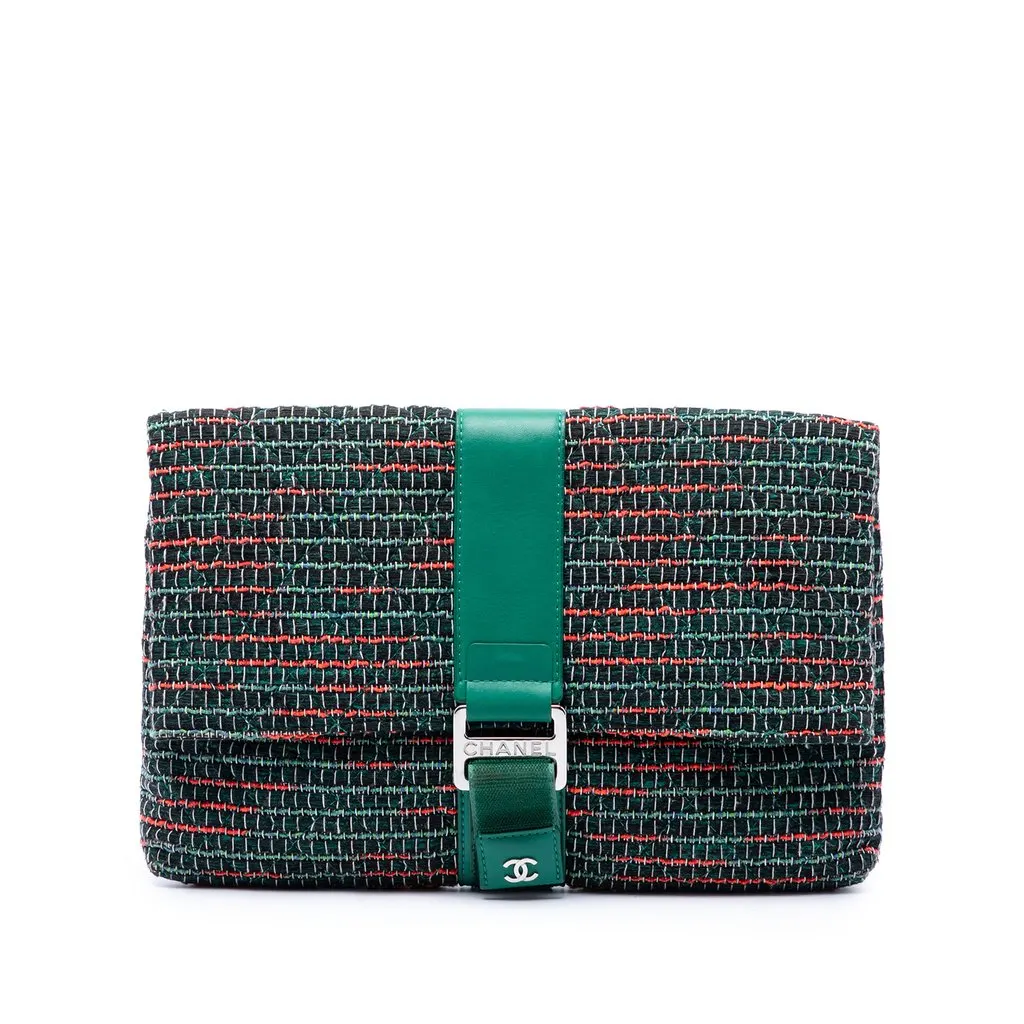 Chanel Quilted Tweed Grip Clutch Green Tweed Good - Front View
