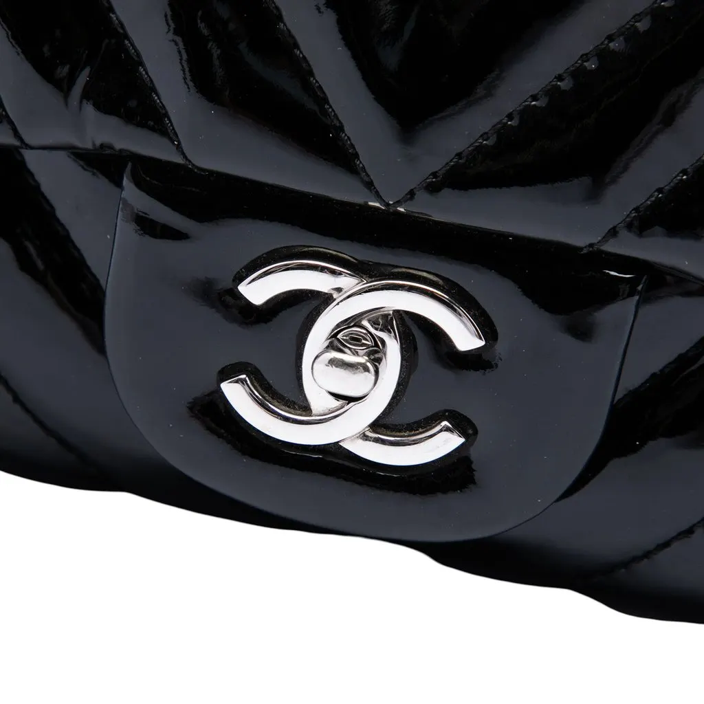 Chanel Jumbo Classic Chevron Patent Double Flap Black Leather Very good - Box View