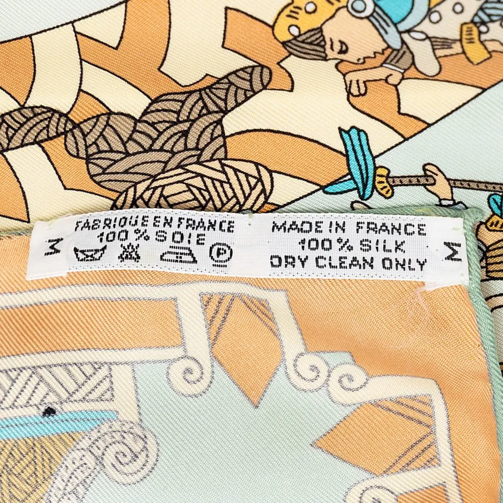 Hermès Astres et Soleils Silk Scarf 90 Green Silk Very good - Inside View