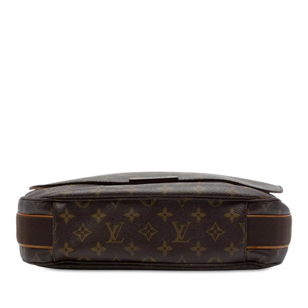 Louis Vuitton Monogram Beaubourg Messenger MM Brown Canvas Good - Inside View