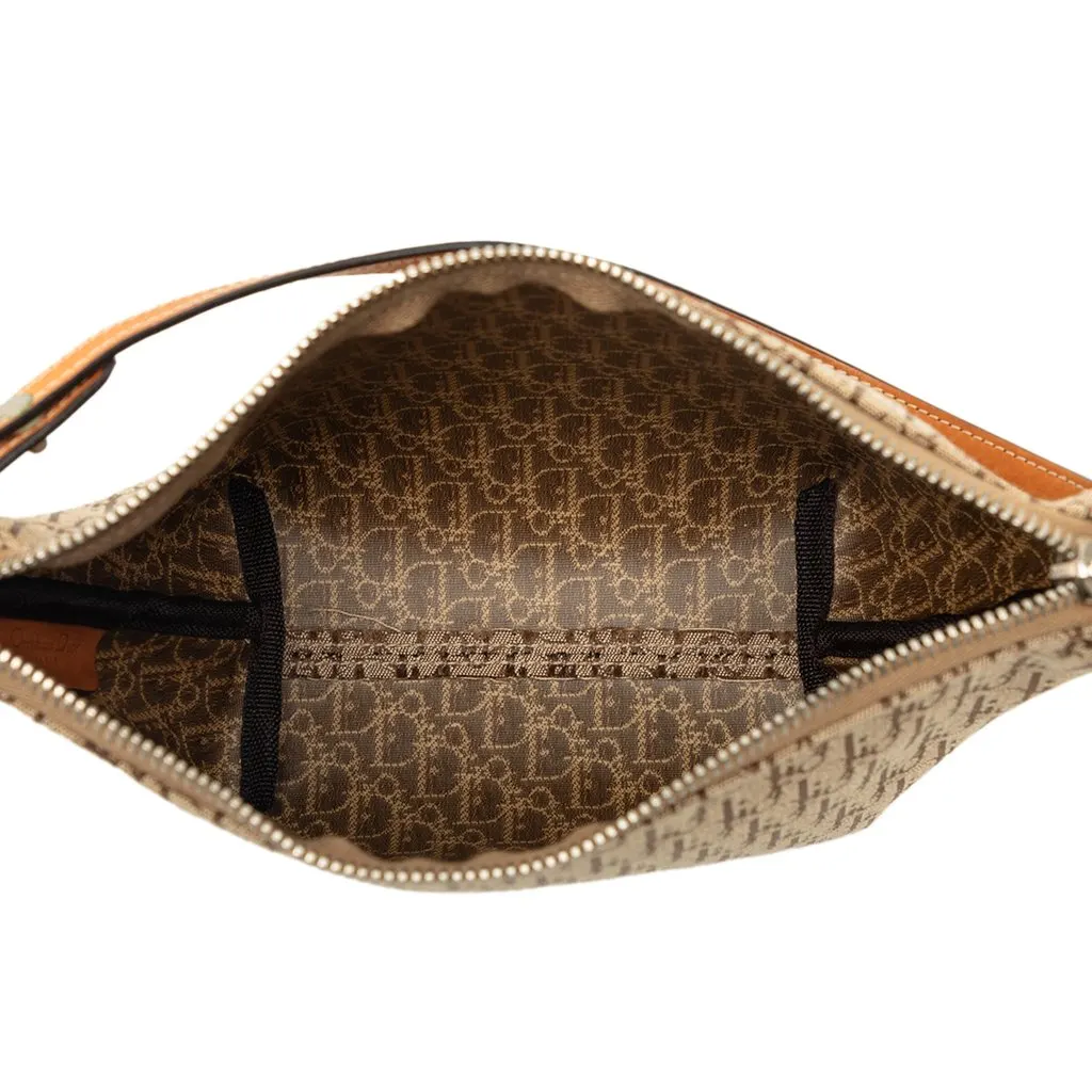 Dior Diorissimo Trotter Canvas Handbag Brown Very good - Model View