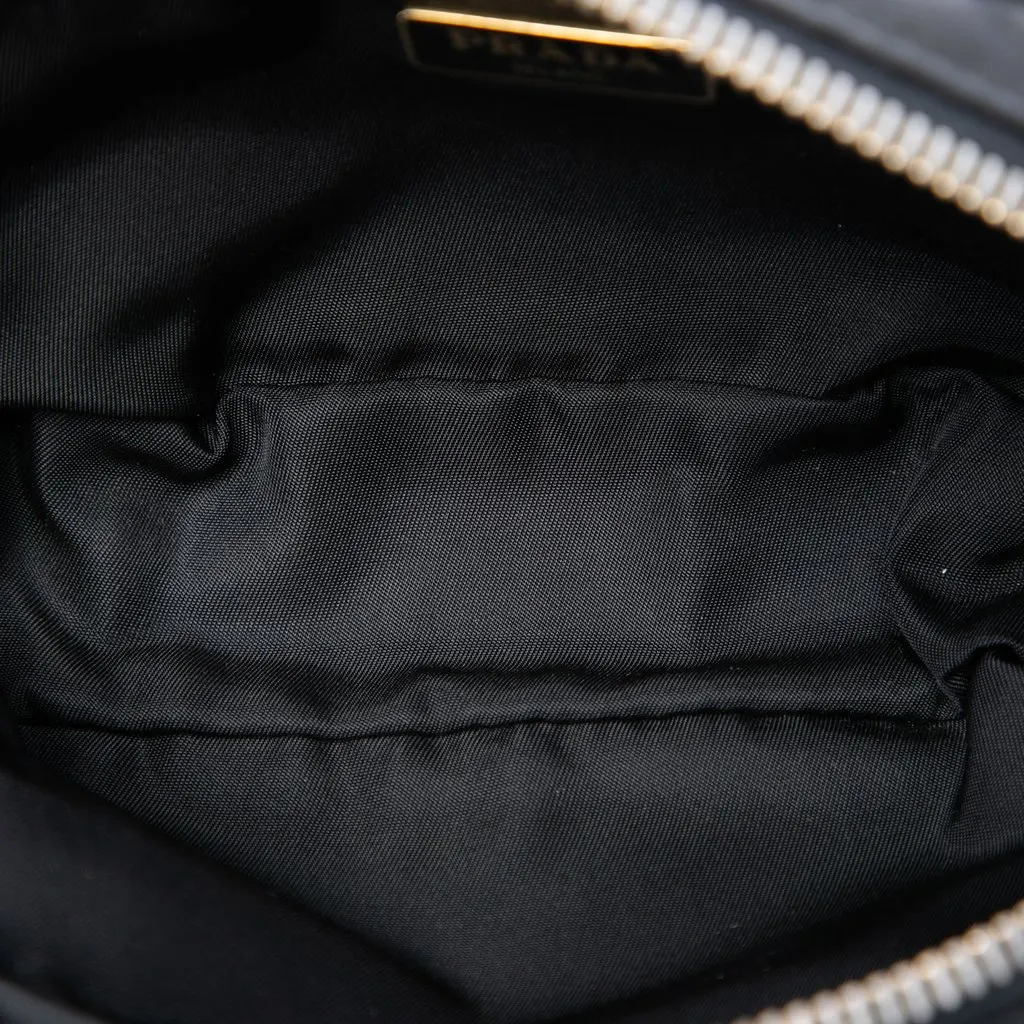 Prada Mini Tessuto Camera Bag Black Very good - Model View