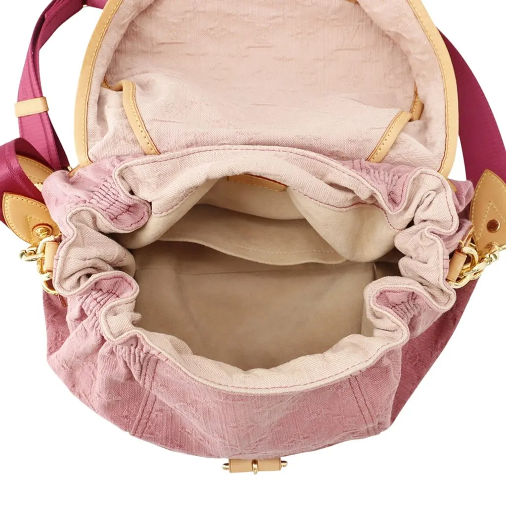 Louis Vuitton Monogram Denim Sunshine Pink Denim Very good - Model View