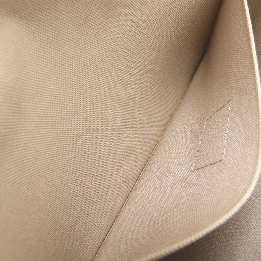 Louis Vuitton Bicolor Monogram Empreinte Pochette Felicie Pink Leather Very good - Model View