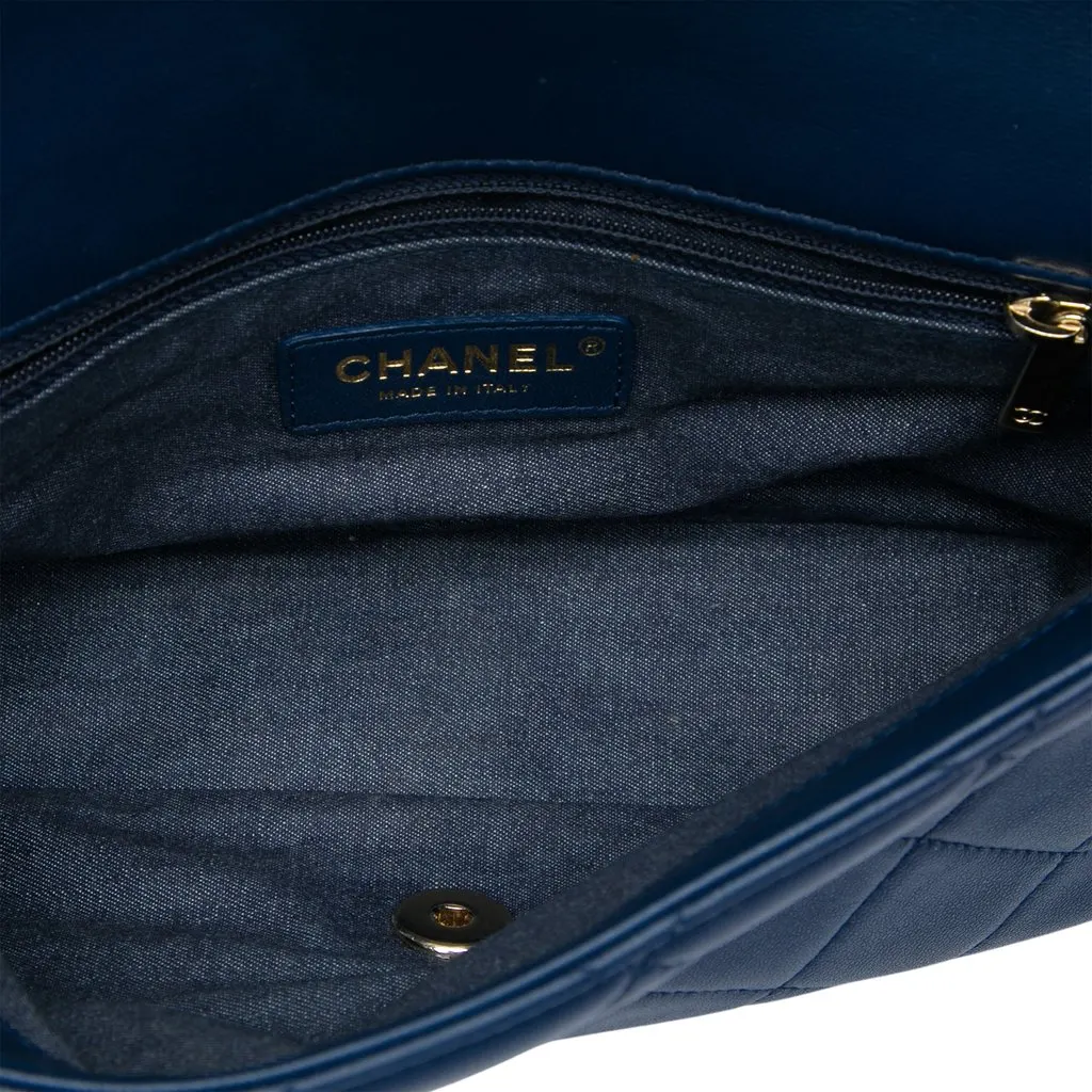 Chanel Small Lambskin Elegant Chain Single Flap Blue Leather Very good - Model View