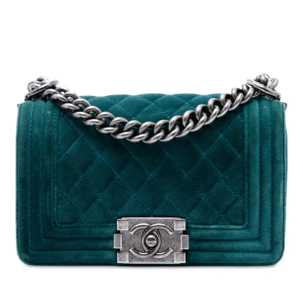 Chanel Small Quilted Velvet Boy Flap Blue Very good - Front View