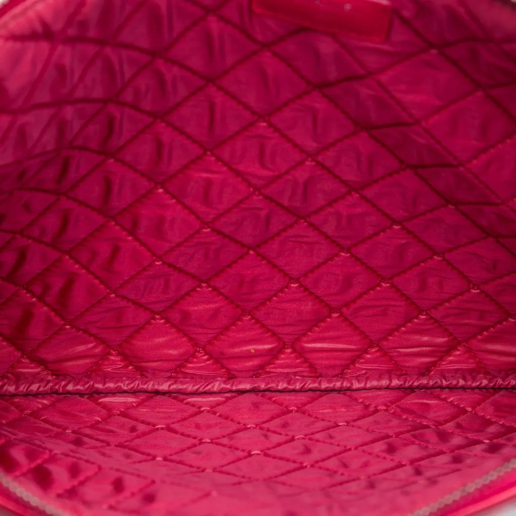 Chanel Large Quilted Calfskin Chain Boy O Case Clutch Red Leather Very good - Model View