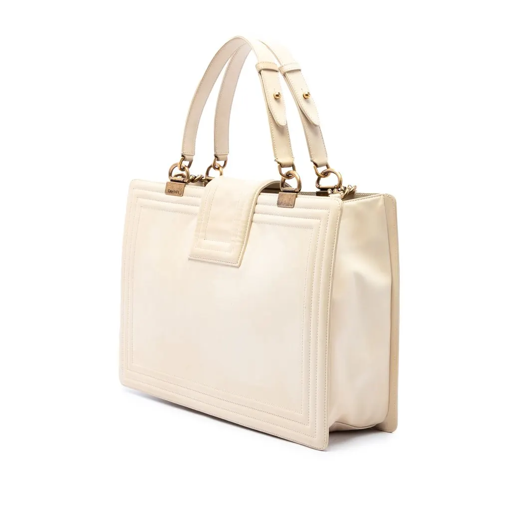 Chanel Calfskin Boy Reverso Shopping Tote White Leather Very good - Back View