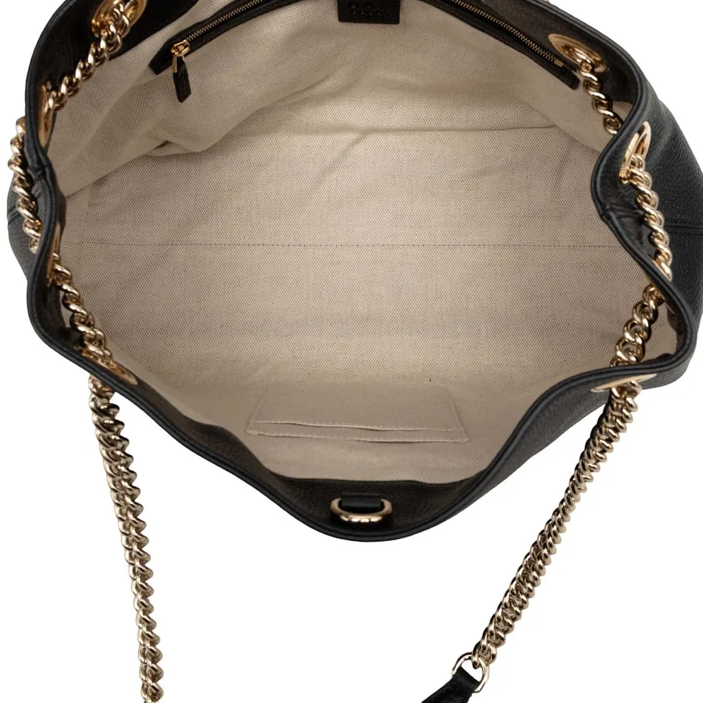 Gucci Medium Calfskin Soho Chain Tote Black Leather Very good - Model View