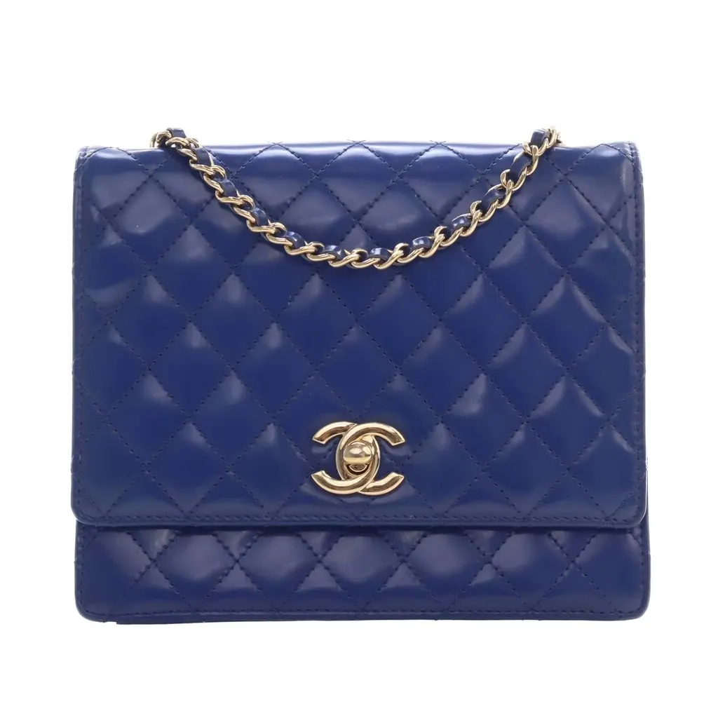Chanel CC Quilted Patent Square Flap Blue Leather Very good - Front View