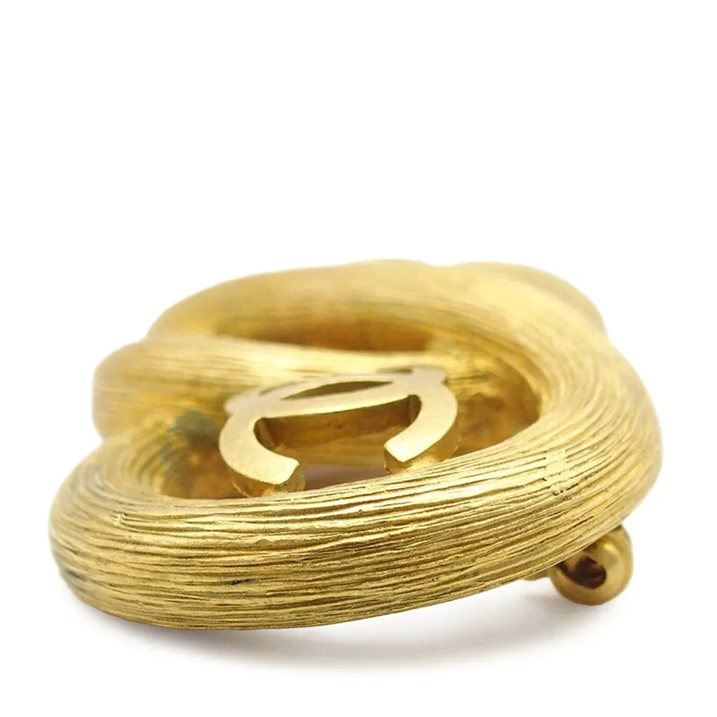 Chanel CC Gold Plated Infinity Brooch Gold Metal Very good - Inside View