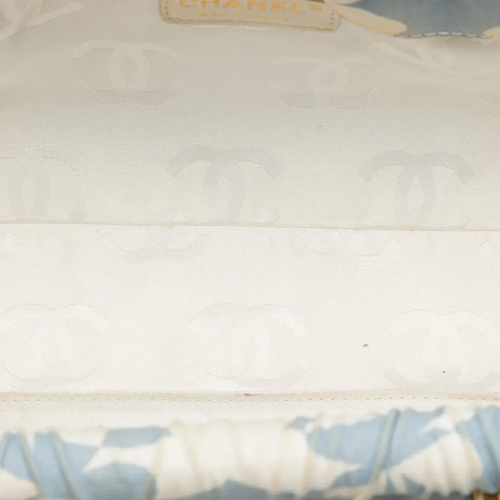 Chanel CC Clover Printed Canvas Shoulder Bag Blue Very good - Model View