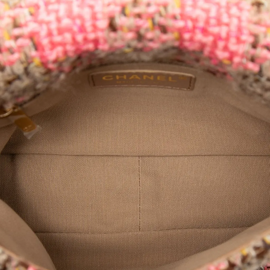 Chanel Small Quilted Wool Tweed Elegant Chain Flap Pink Very good - Model View