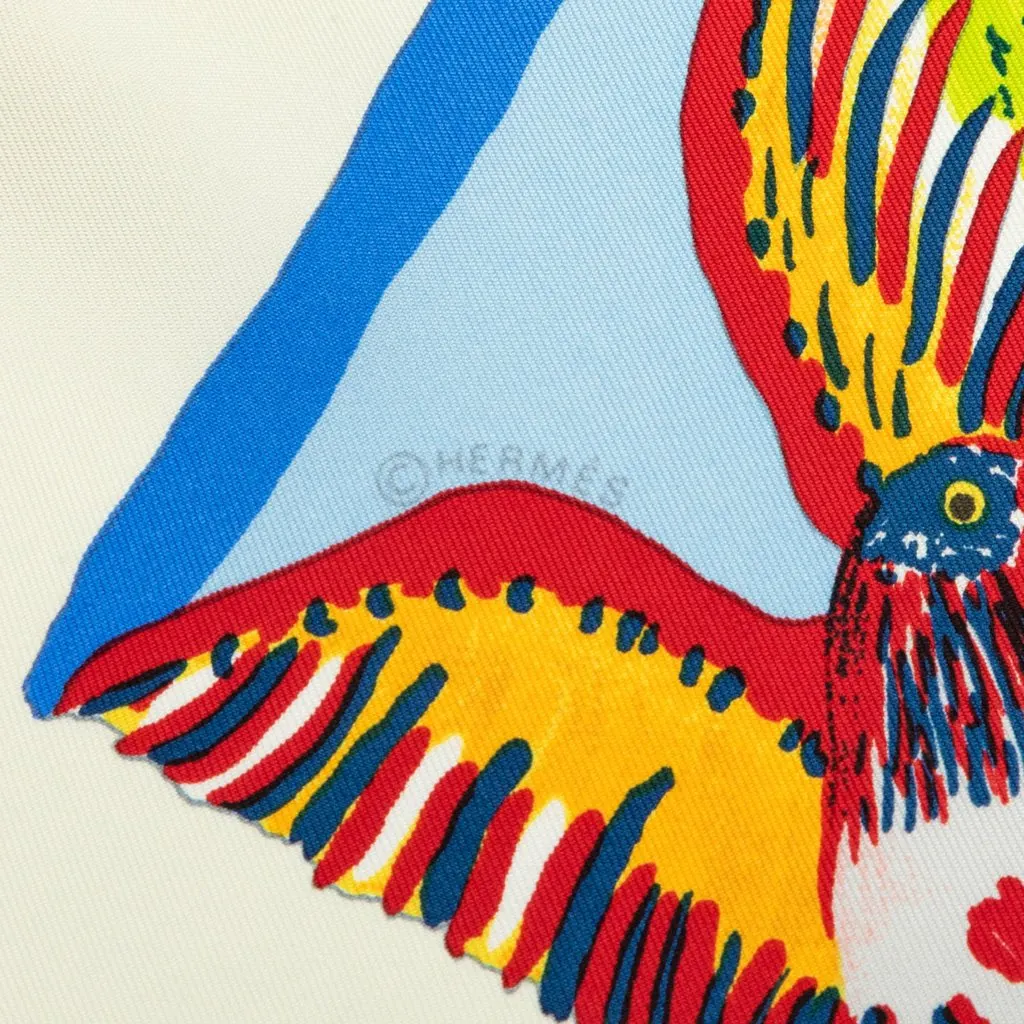 Hermès Nuba Mountain Silk Scarf 90 White Silk Never worn - Model View