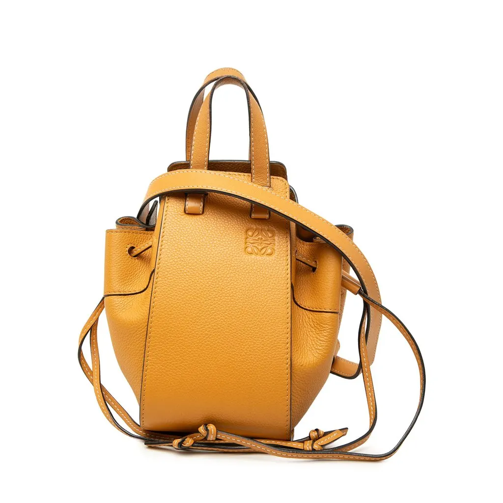 Loewe ميني جلد برباط هاموك حقيبة