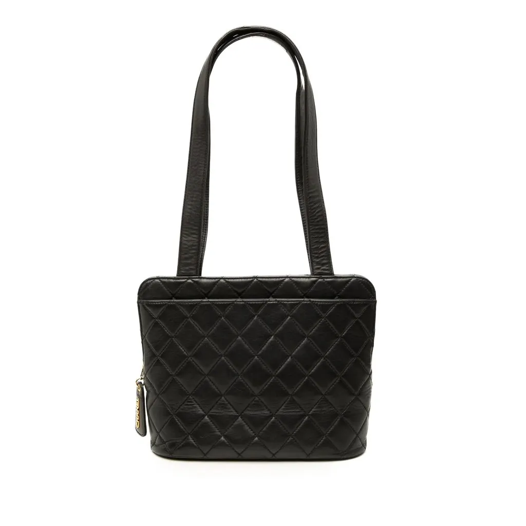 Chanel Quilted Lambskin Shoulder Bag Black Leather Very good - Front View