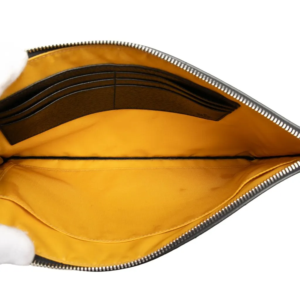 Gucci GG Nylon Off The Grid Clutch Yellow Polyamide Very good - Model View
