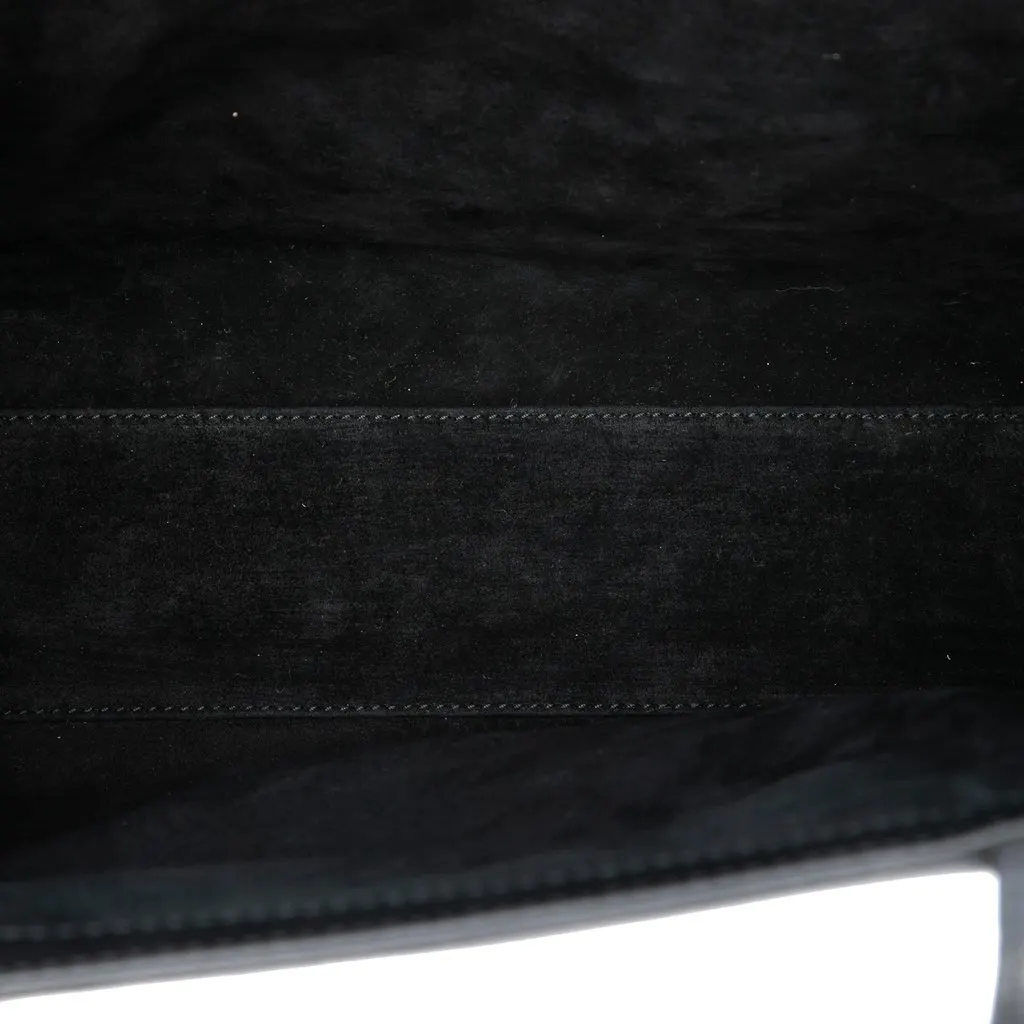 Gucci Calfskin Handbag Black Leather Very good - Model View