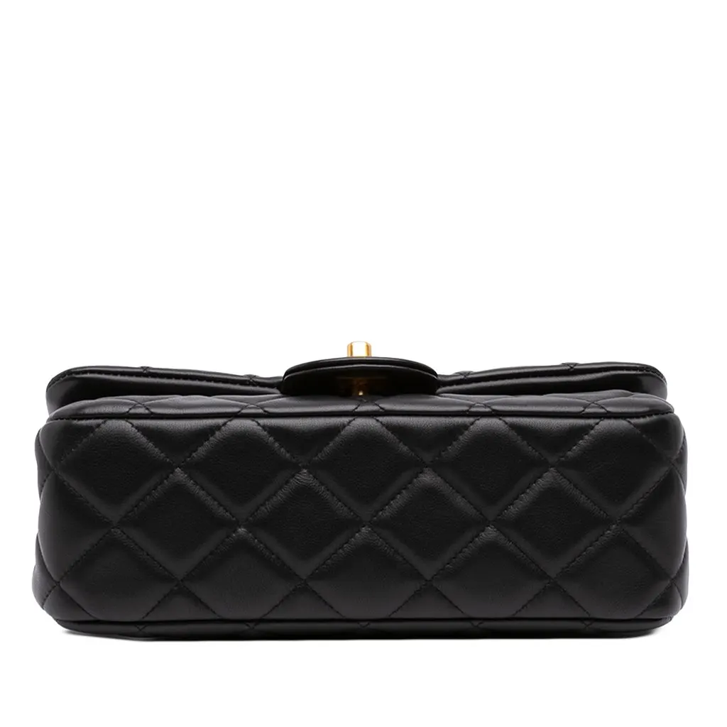 Chanel Small Quilted Calfskin Lady Handle Clutch With Chain Black Leather Very good - Inside View