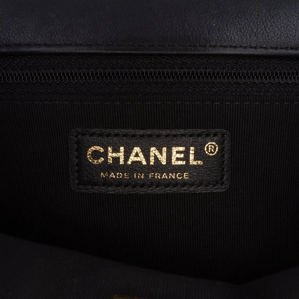 Chanel Small Quilted Calfskin Lady Handle Clutch With Chain Black Leather Very good - Box View