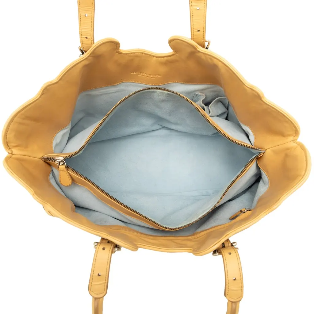 Bottega Veneta Embroidered Nappa Intrecciato Tote Yellow Leather Very good - Model View