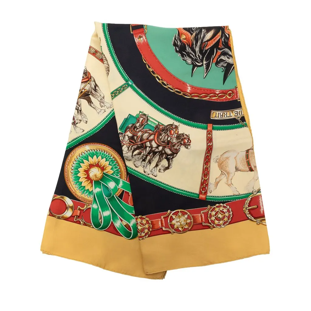 Hermès Chevaux De Trait Silk Scarf 90 Yellow Silk Very good - Front View