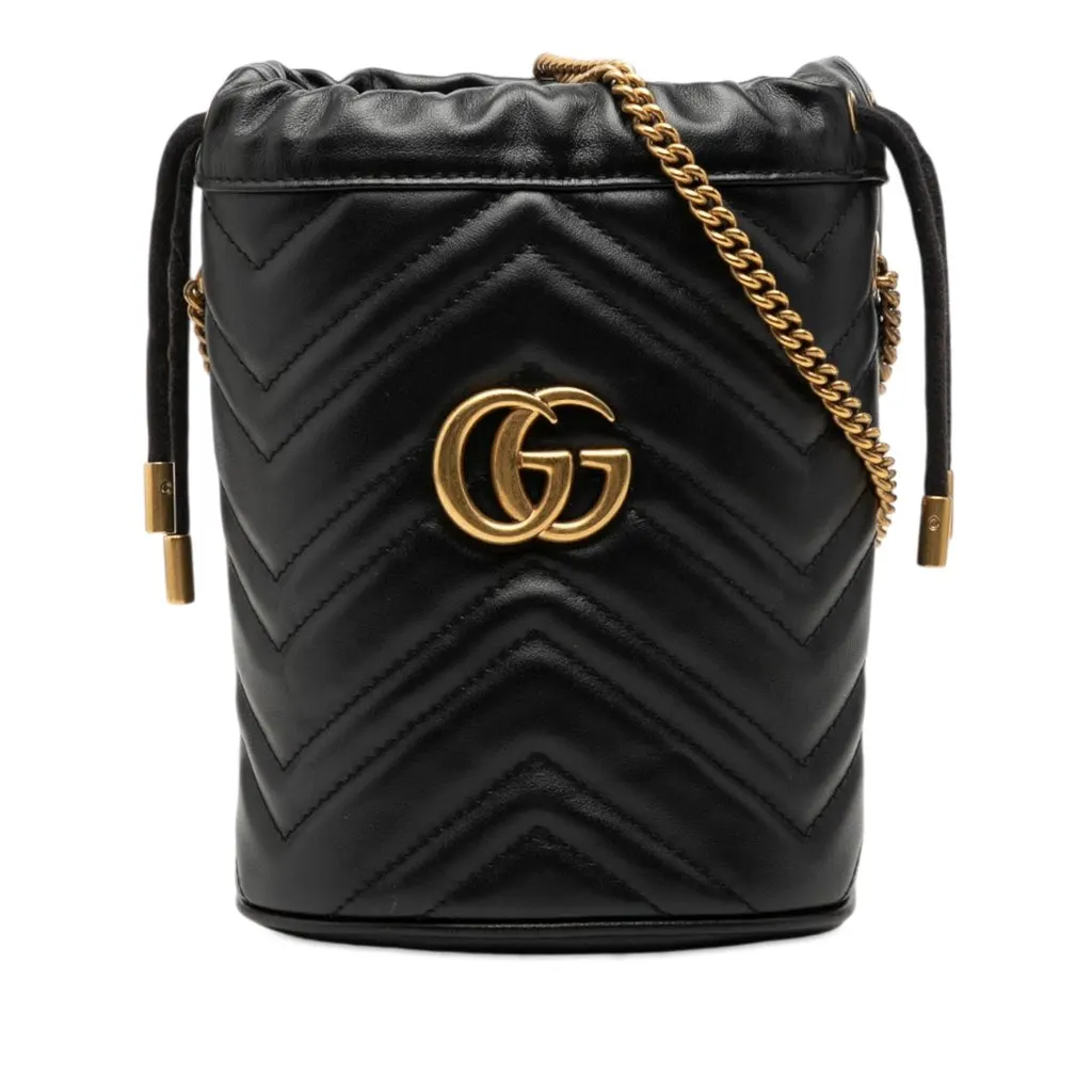 Gucci Small GG Marmont Leather Matelasse Bucket Bag Black Leather Very good - Front View