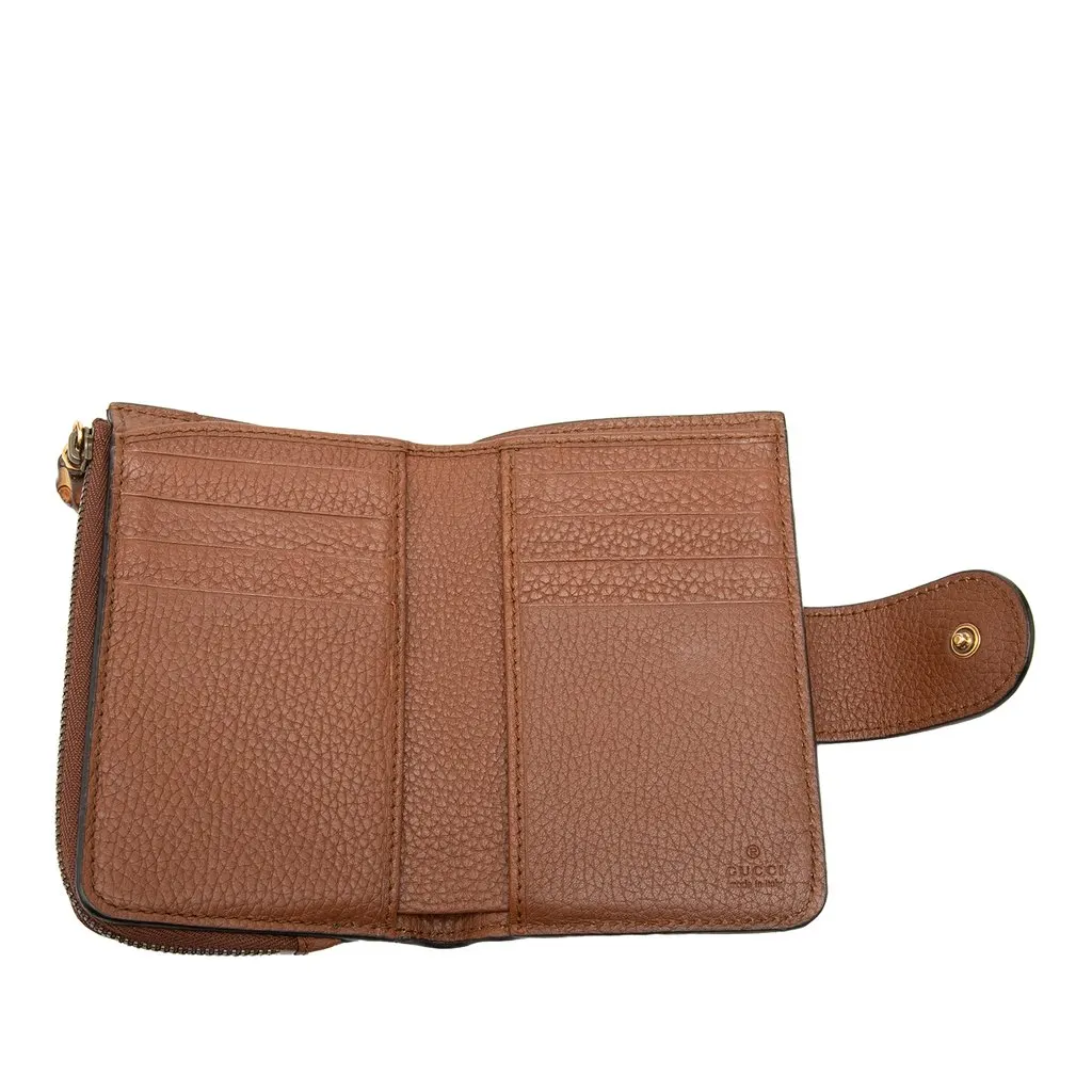 Gucci GG Marmont Calfskin Bamboo Bifold Wallet Brown Leather Very good - Model View