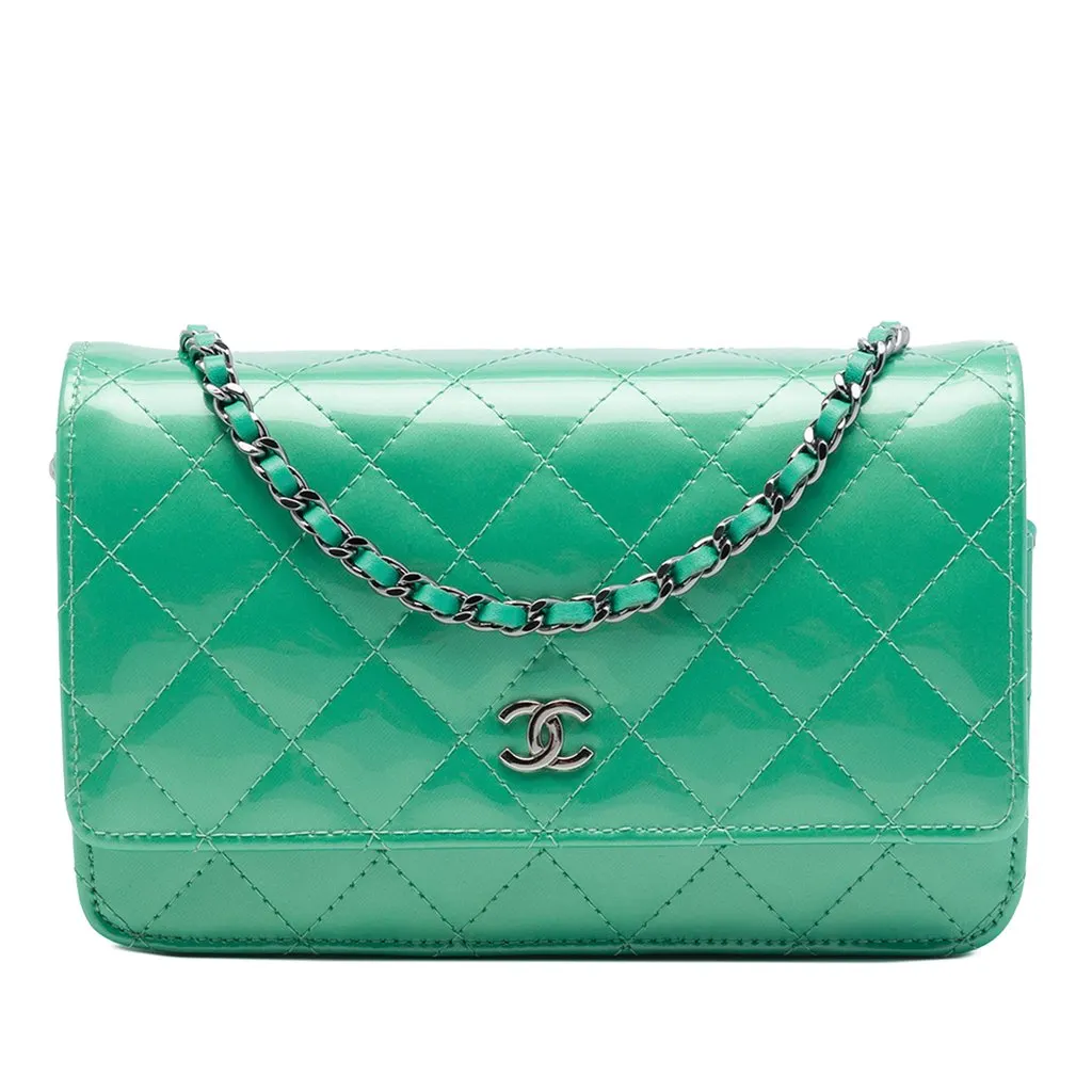 Chanel CC Quilted Patent Wallet On Chain