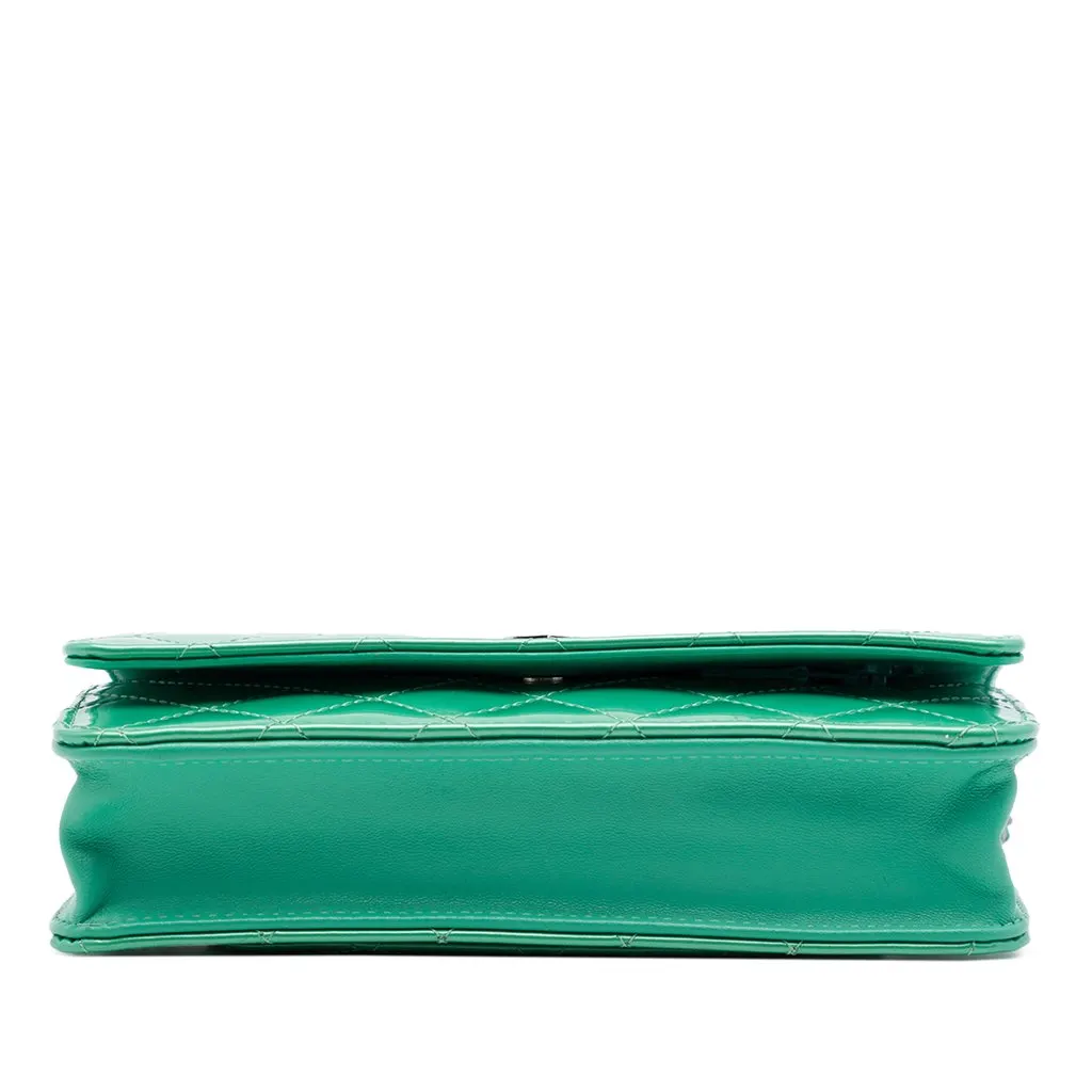 Chanel CC Quilted Patent Wallet On Chain Green Leather Very good - Inside View