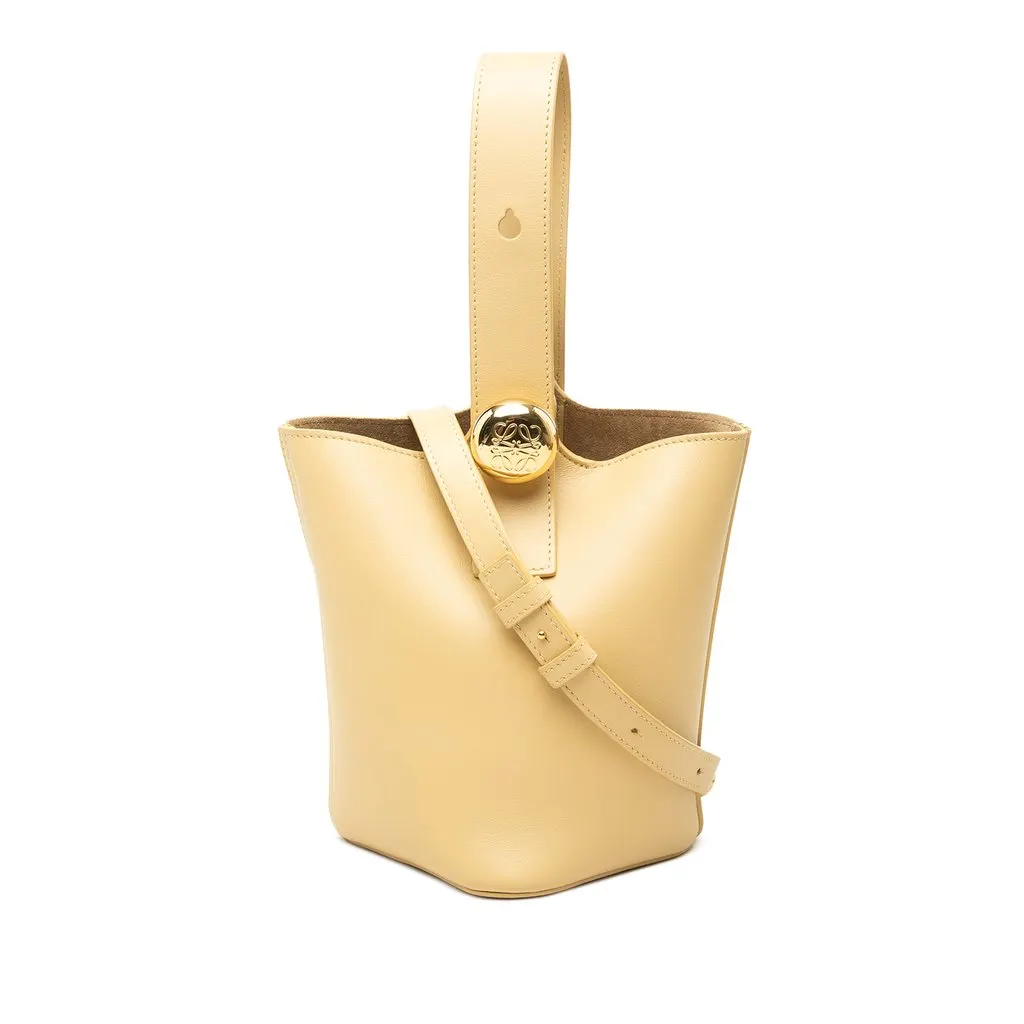 Loewe Mini Calfskin Pebble Bucket Bag Yellow Leather Very good - Front View