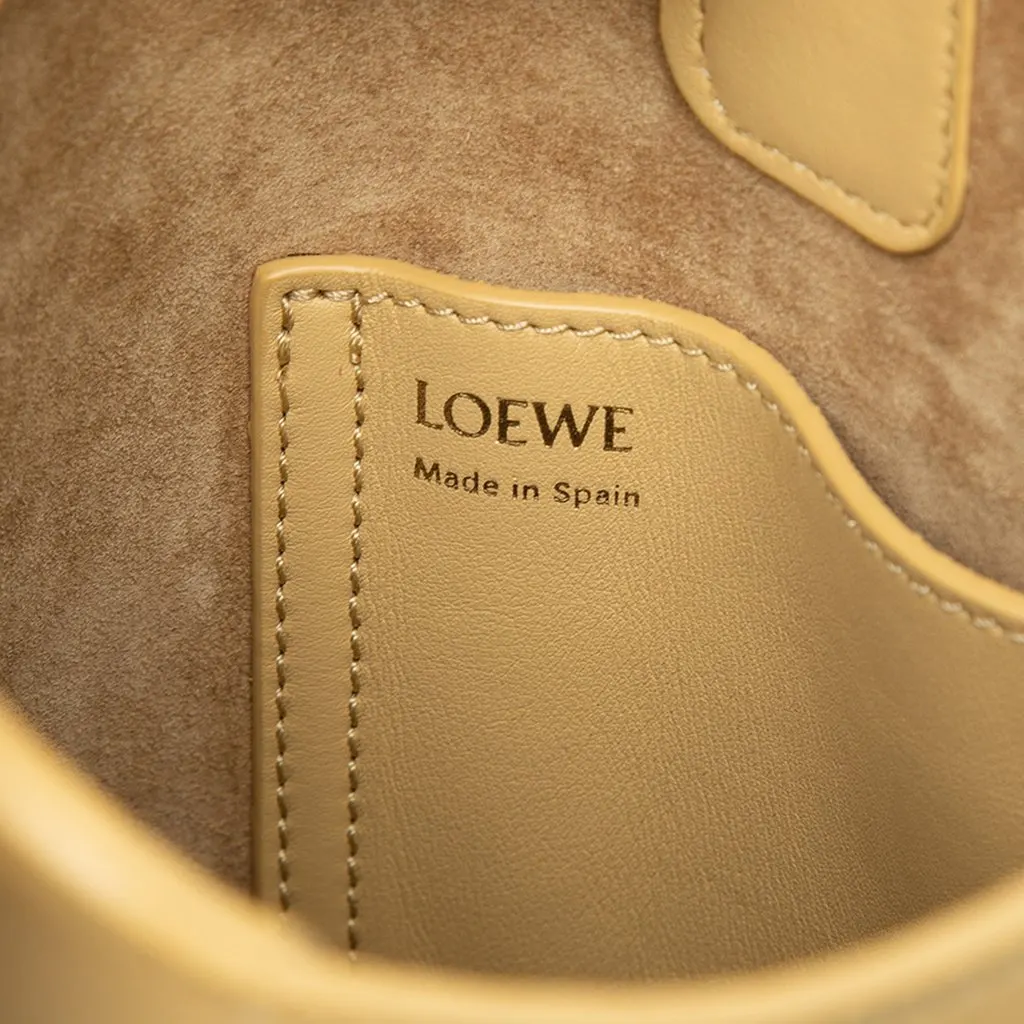 Loewe Mini Calfskin Pebble Bucket Bag Yellow Leather Very good - Box View