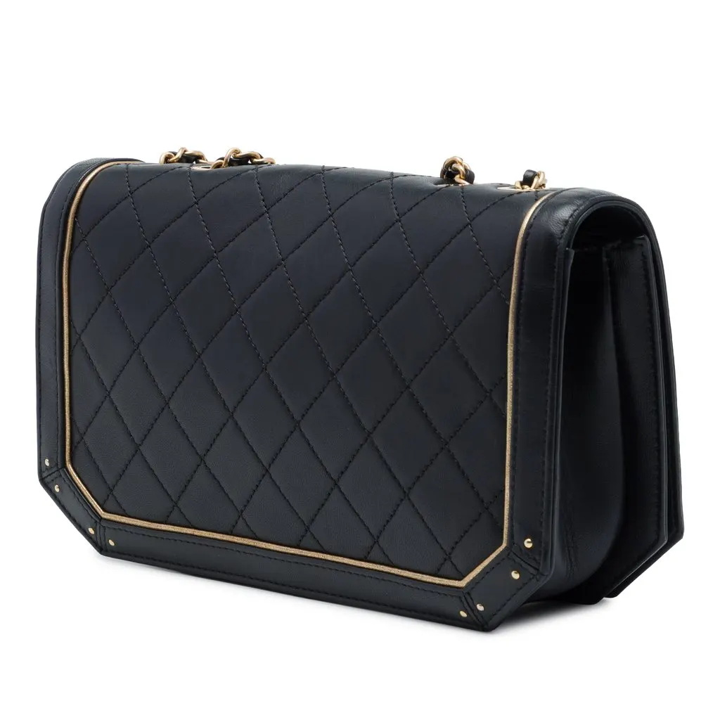 Chanel Medium Quilted Calfskin Octagon CC Clasp Flap Black Leather Very good - Back View