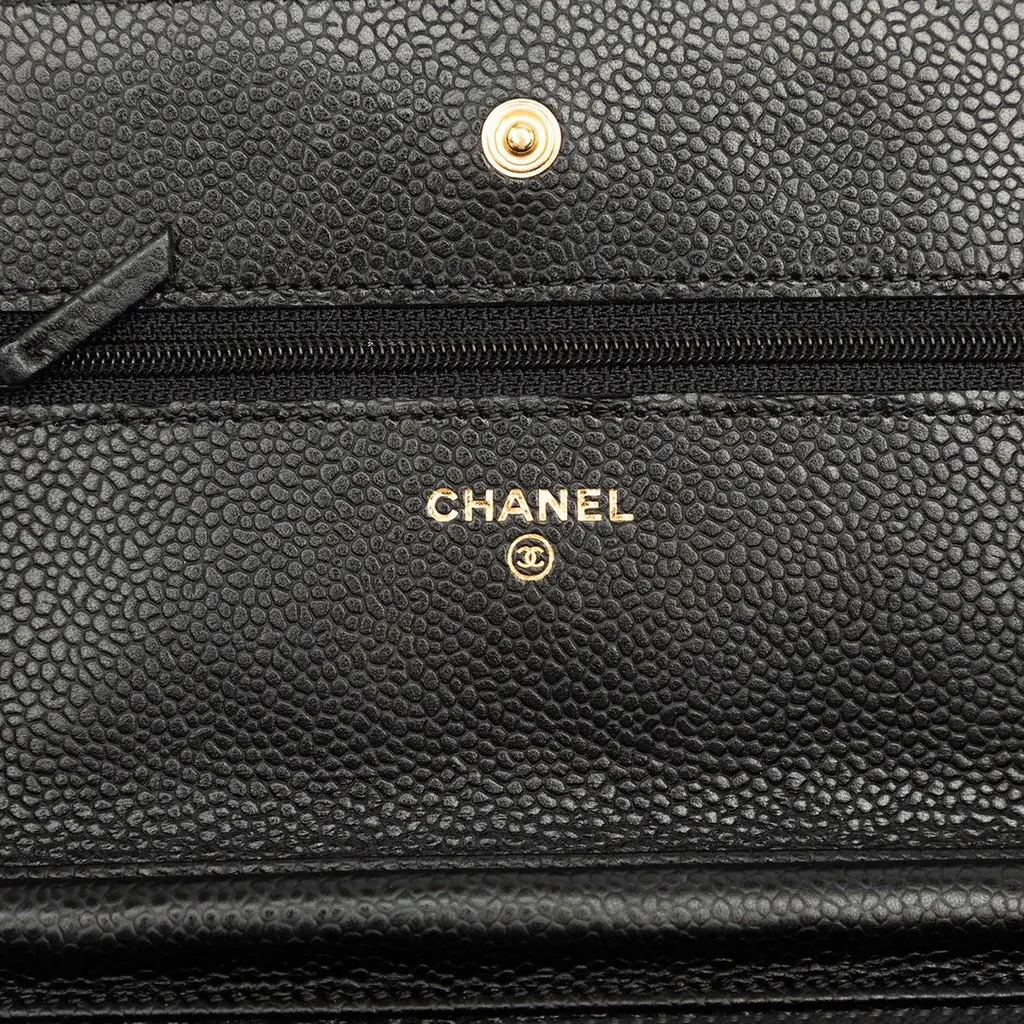 Chanel CC Quilted Caviar Wallet on Chain Black Leather Very good - Box View