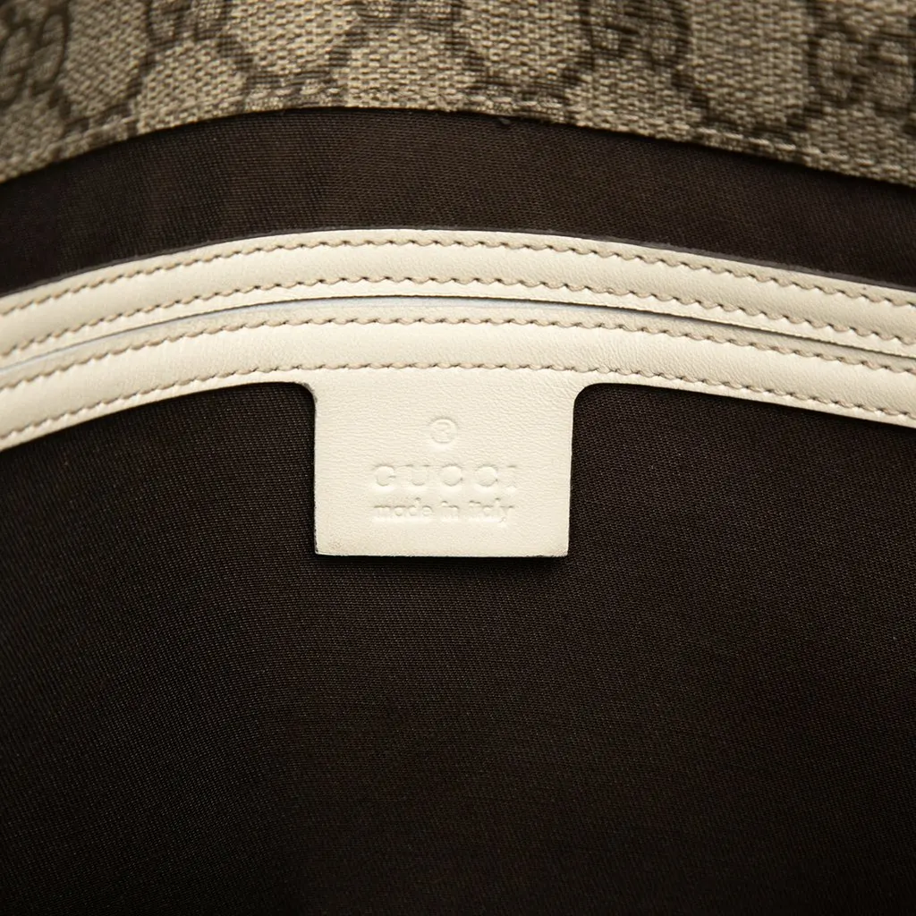 Gucci GG Supreme Crossbody Beige Canvas Very good - Box View